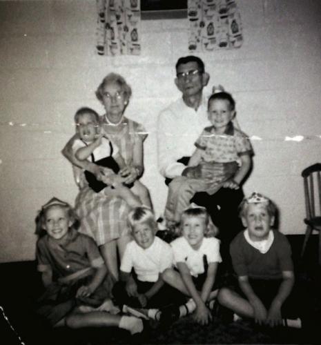 Anna and Edward Waag with Stockman and Beckman kids 