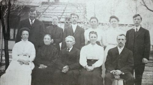 Brauer aunts and uncles - (front row-2nd and 3rd Wilhelmina and Henry)