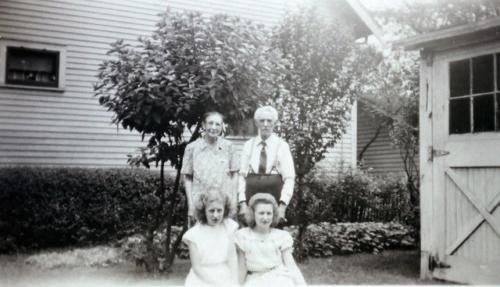 Wilhelmina and Henry Brauer with Marylin Waag and Marie Anderson 